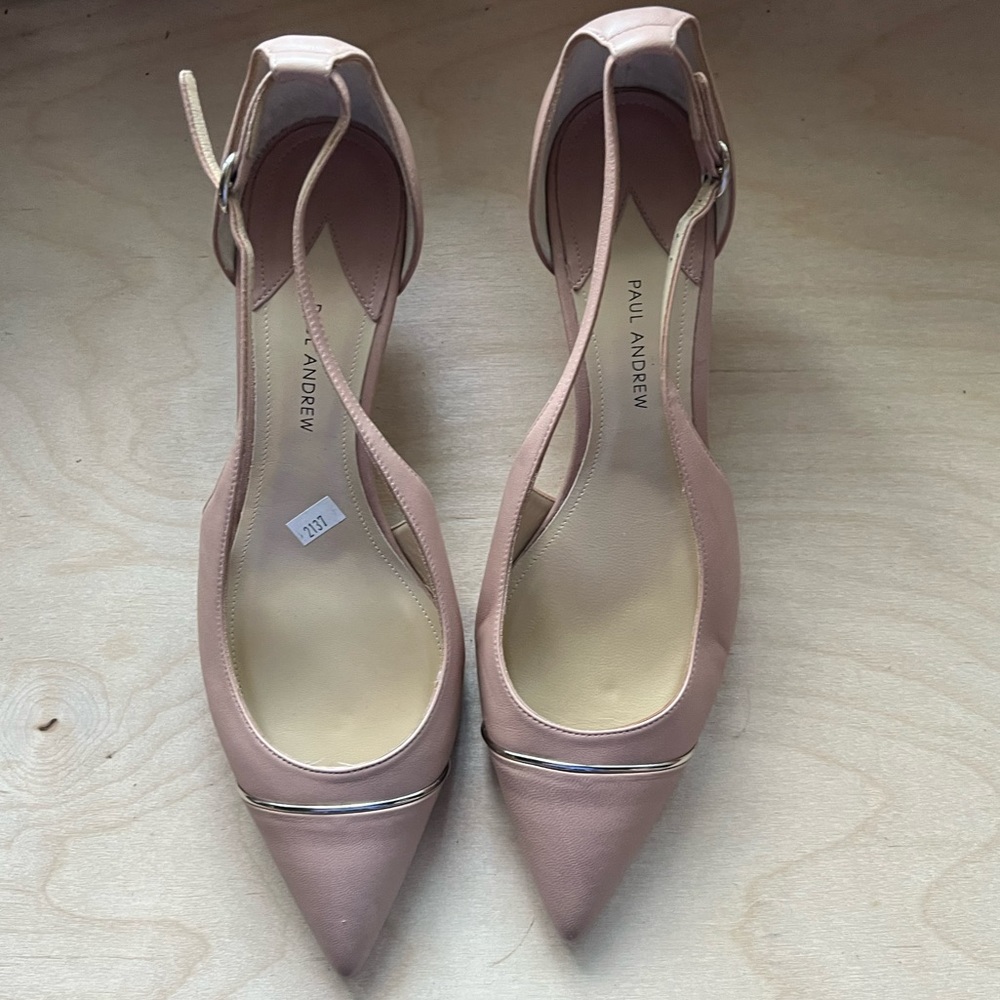 ✨SALE✨ Paul Andrew kitten heel shoes ✨SALE✨